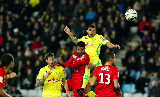 九州官方网站-梅斯队遭遇惨败，客场不敌南特队